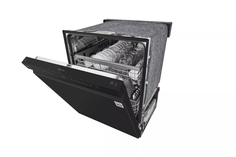 Front Control Dishwasher With Quadwash™ And Easyrack™ Plus LDF5545BB