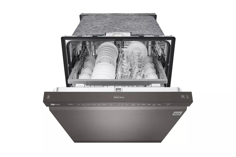 Front Control Dishwasher with QuadWash™ and EasyRack™ Plus LDF5545BD