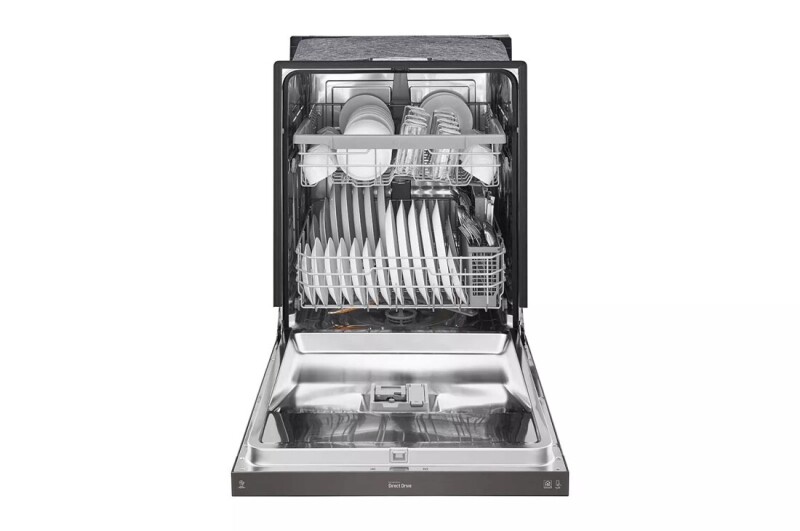 Front Control Dishwasher with QuadWash™ and EasyRack™ Plus LDF5545BD