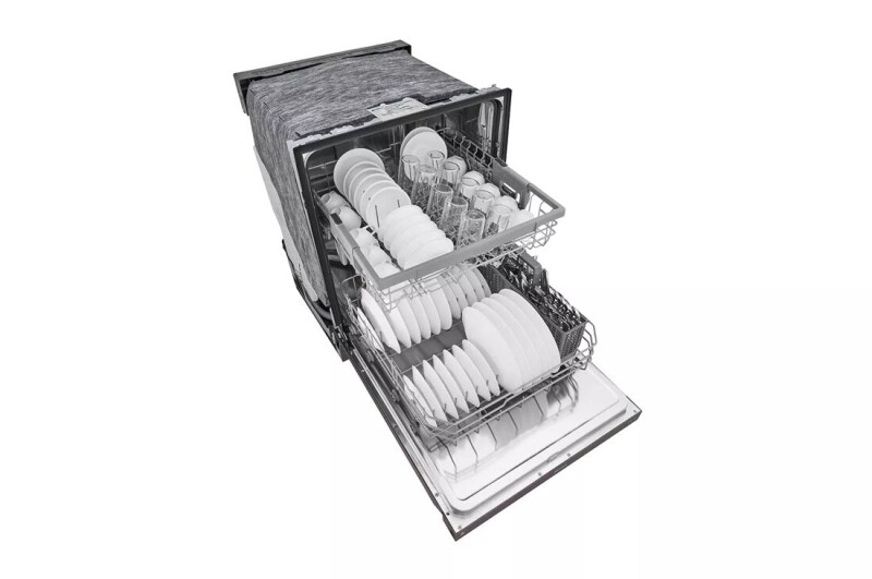 Front Control Dishwasher with QuadWash™ and EasyRack™ Plus LDF5545BD