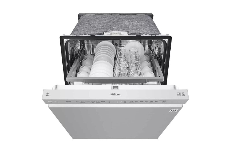 Front Control Dishwasher with QuadWash™ and EasyRack™ Plus LDF5545ST