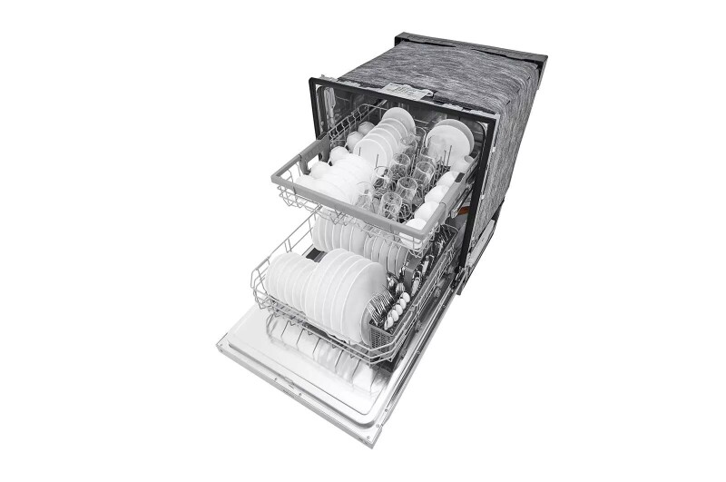 Front Control Dishwasher with QuadWash™ and EasyRack™ Plus LDF5545ST