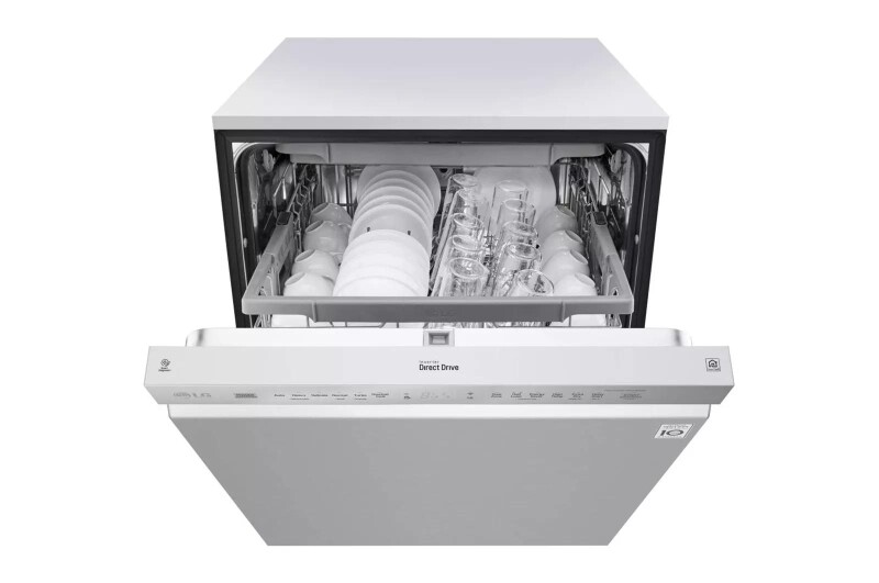 Front Control Smart wi-fi Enabled Dishwasher with QuadWash™ LDF5678ST