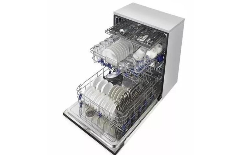 Top Control Dishwasher w/ Height Adjustable 3rd Rack LDF7774WW