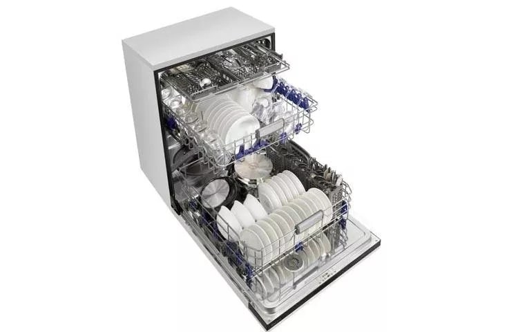 Top Control SteamDishwasher™ w/ 3rd Rack LDF8874ST