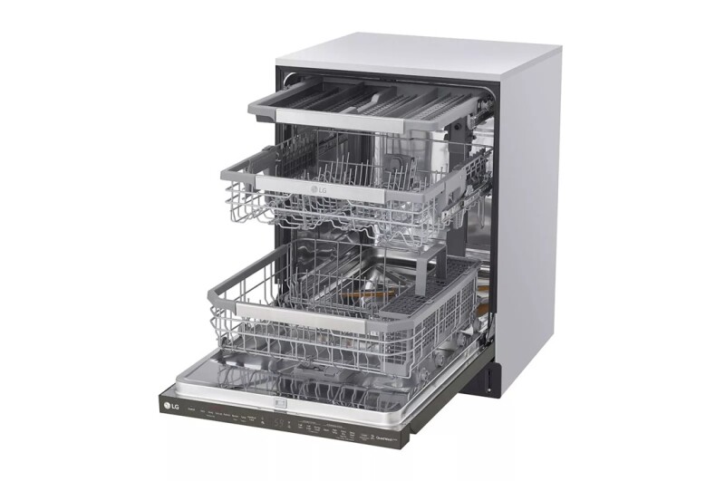 Top Control Smart Wi-Fi Enabled Dishwasher with QuadWash™ and TrueSteam® LDP6810BD