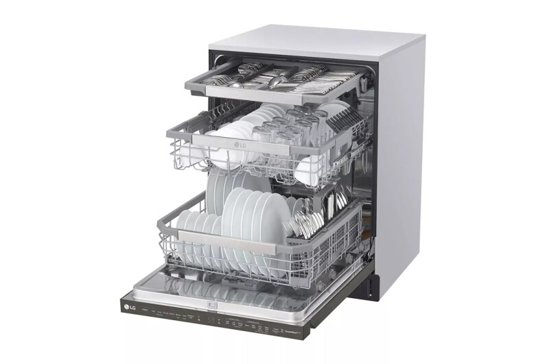 Top Control Smart Wi-Fi Enabled Dishwasher with QuadWash™ and TrueSteam® LDP6810BD