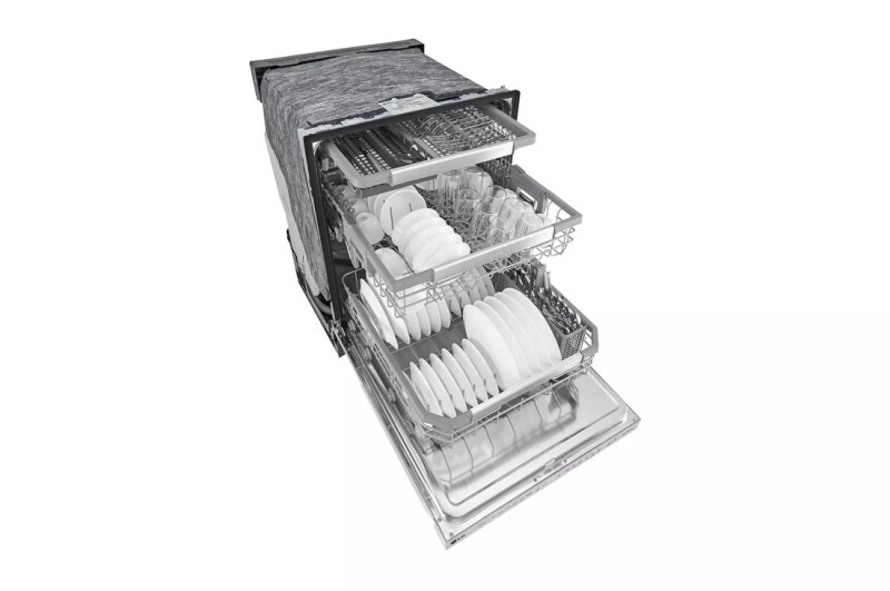 Smart Dishwasher with QuadWash™ and Adjustable 3rd Rack, 44dB LDPN6761T