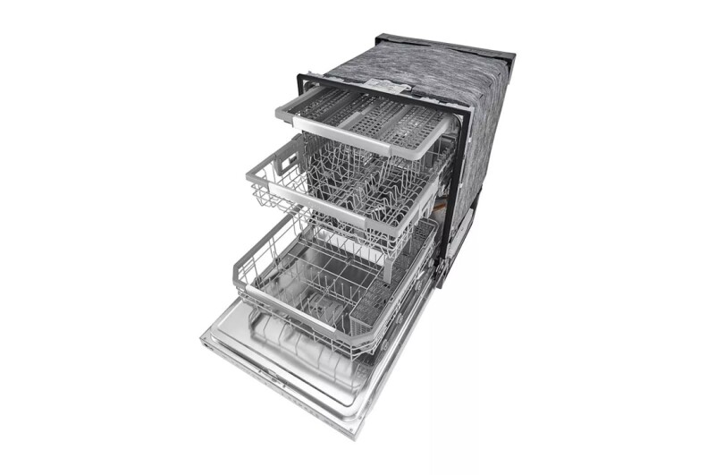 Smart Dishwasher with QuadWash™ and Adjustable 3rd Rack, 44dB LDPN6761T