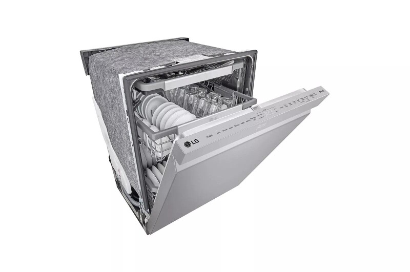 Smart Top Control Dishwasher with QuadWash® Pro, TrueSteam® and Dynamic Dry® LDPS6762S