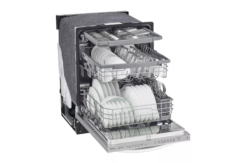 Top Control Smart wi-fi Enabled Dishwasher with QuadWash™ LDT5678ST
