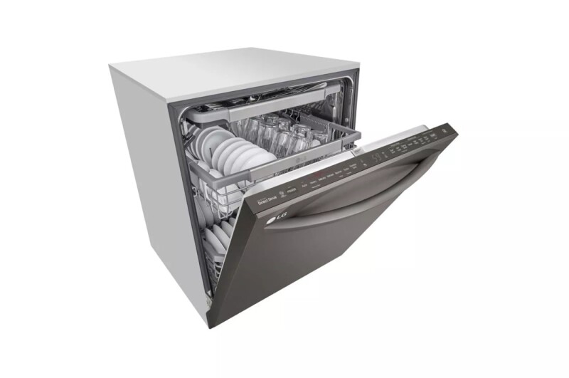 Top Control Smart wi-fi Enabled Dishwasher with QuadWash™ and TrueSteam® LDT7808BD