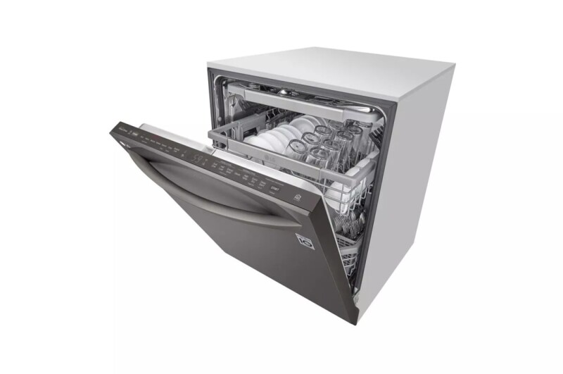 Top Control Smart wi-fi Enabled Dishwasher with QuadWash™ and TrueSteam® LDT7808BD