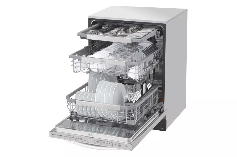 Top Control Smart wi-fi Enabled Dishwasher with QuadWash™ and TrueSteam® LDT7808ST