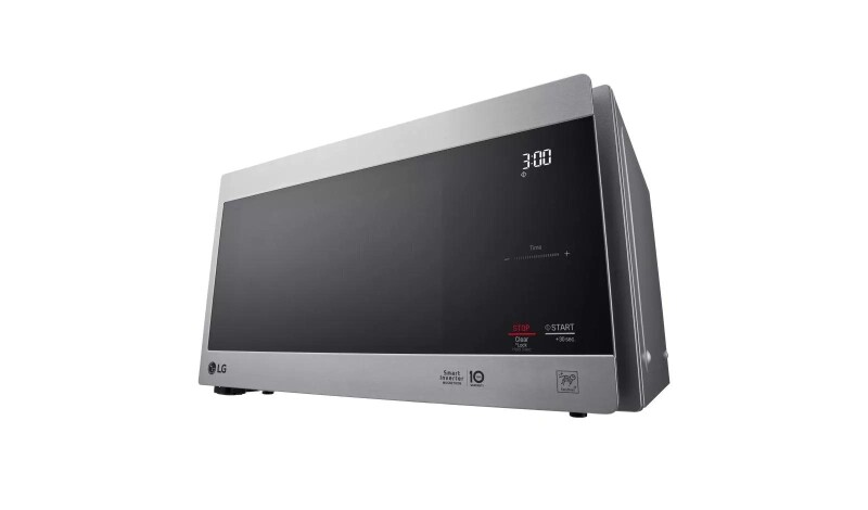 0.9 cu. ft. NeoChef™ Countertop Microwave with Smart Inverter and EasyClean® LMC0975ST