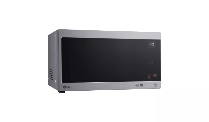 1.5 cu. ft. NeoChef™ Countertop Microwave with Smart Inverter and EasyClean® LMC1575ST
