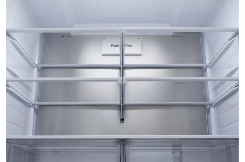 26 cu. ft. Smart InstaView® Counter-Depth MAX™ French Door Refrigerator LRFOC2606S