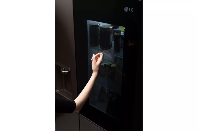 23 cu. Ft. Side-By-Side Counter-Depth InstaView® Refrigerator with Craft Ice™ LRSOC2306D