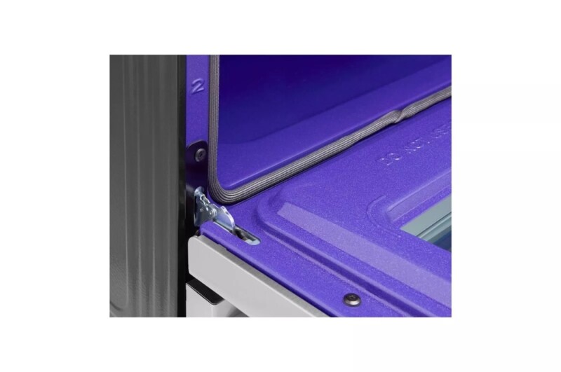 6.3 cu. ft. Electric Single Oven Slide-in Range with ProBake Convection® and EasyClean® LSE4613ST