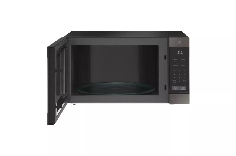LG STUDIO 2.0 cu. ft. NeoChef™ Countertop Microwave with Smart Inverter and EasyClean® LSRM2085BD