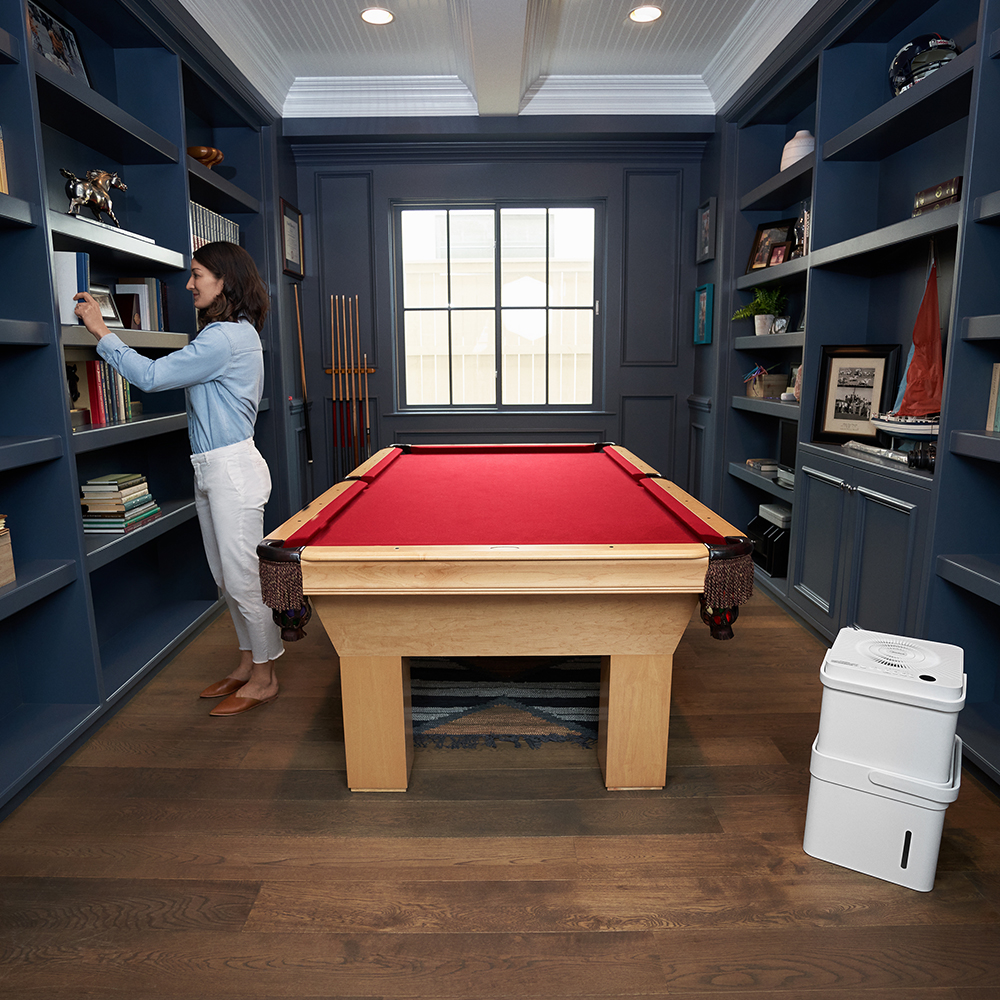 20 Pint Cube Dehumidifier MAD20S1QWT