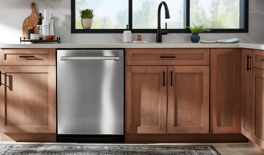 24 Inch Built-In Dishwasher With Power Dry, Sanitize Cycle, And Bar Handle MDTS7024SZ