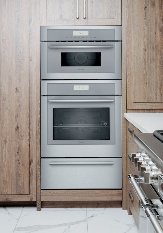 Masterpiece Triple Speed Oven 30" MEDMCW31WS