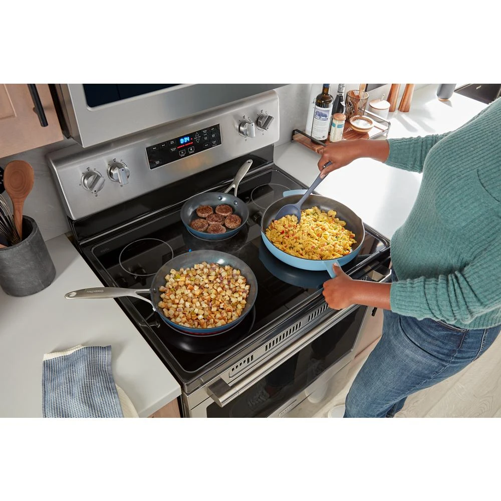 30-inch Wide Electric Range with Steam Clean - 5.3 cu. ft. MER4800PZ