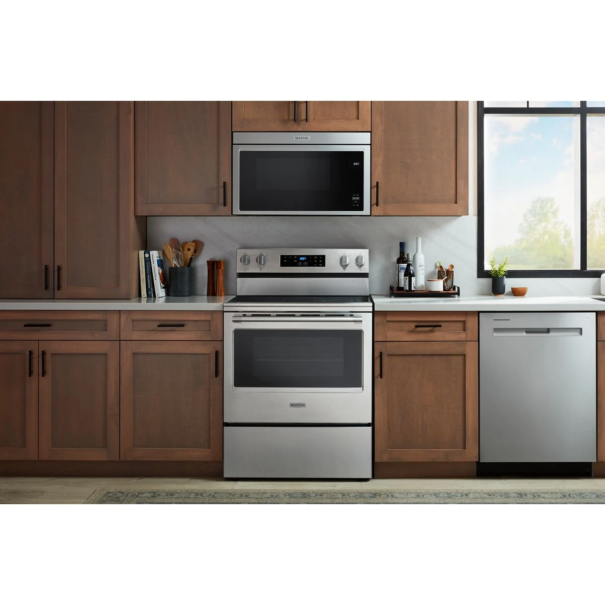 30-Inch Wide Electric Range With Steam Clean - 5.3 cu. ft. MFES4030RS