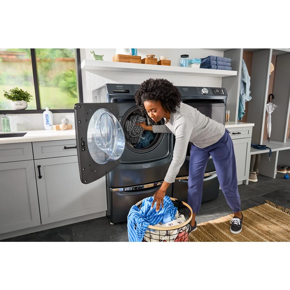 Smart Pet Pro Front Load Washer - 5.0 CU. FT. MFW7020RF