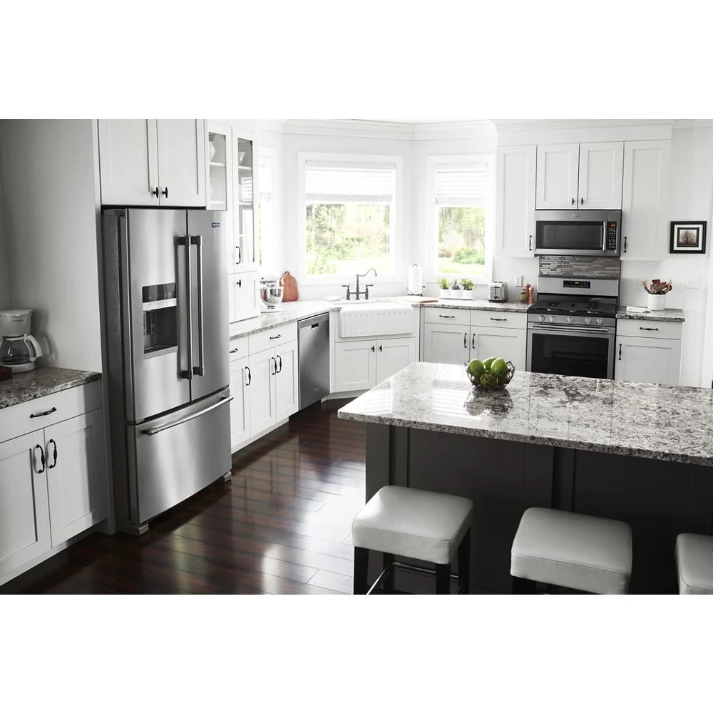 30-inch Wide Gas Range With 5th Oval Burner - 5.0 Cu. Ft. MGR6600FZ