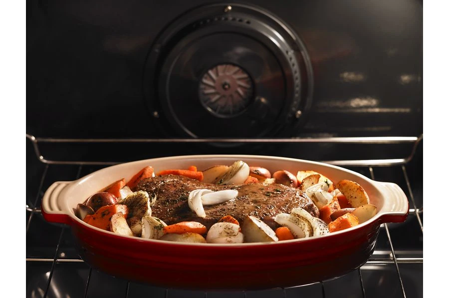 30-INCH WIDE SLIDE-IN GAS RANGE WITH TRUE CONVECTION AND FIT SYSTEM - 5.8 CU. FT. MGS8800FZ