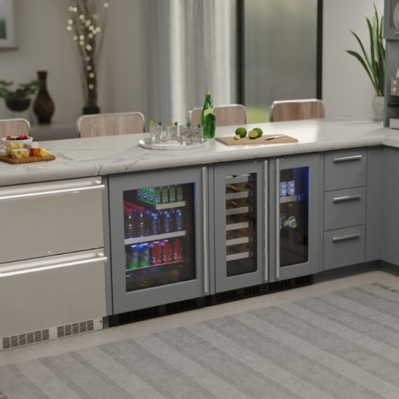15-In Professional Built-In Beverage Center With Reversible Hinge MPBV415IG31A