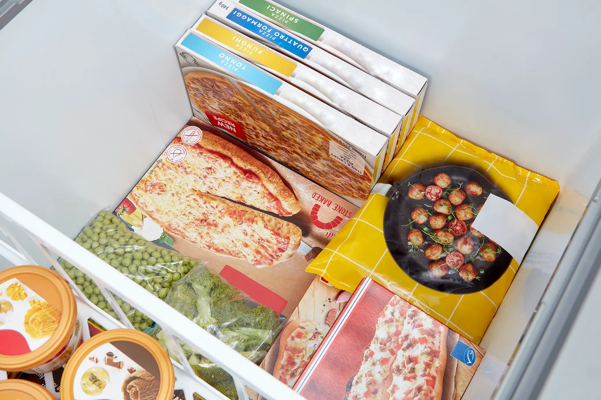 5.0 CF Chest Freezer, Contour Design MRC05M4CWW