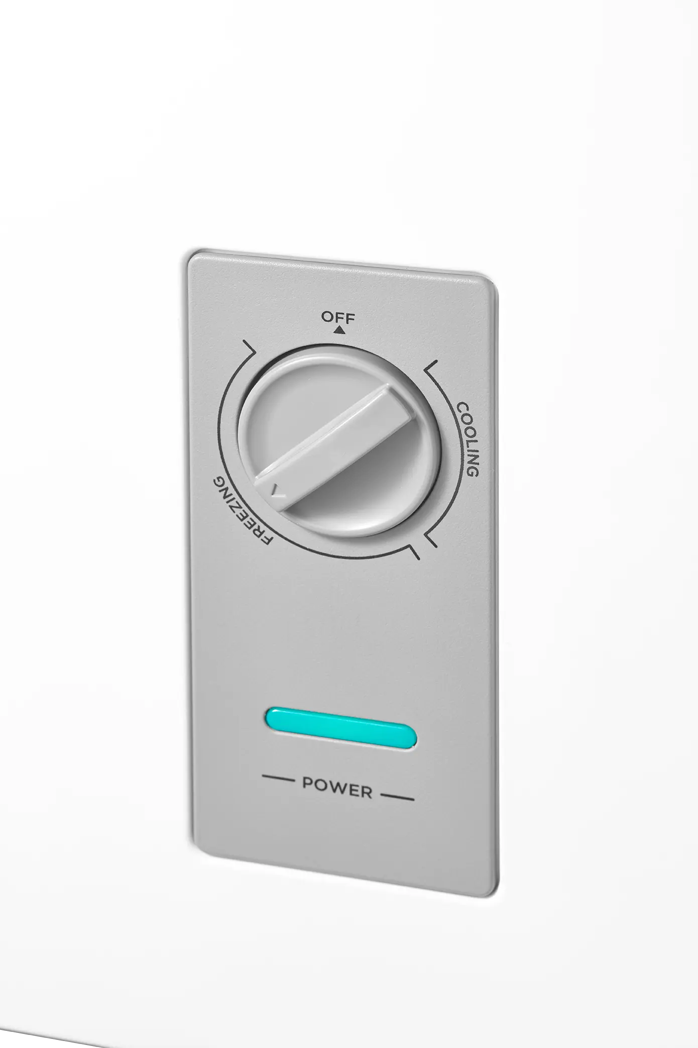 5.0 CF Chest Freezer, Contour Design MRC05M4CWW