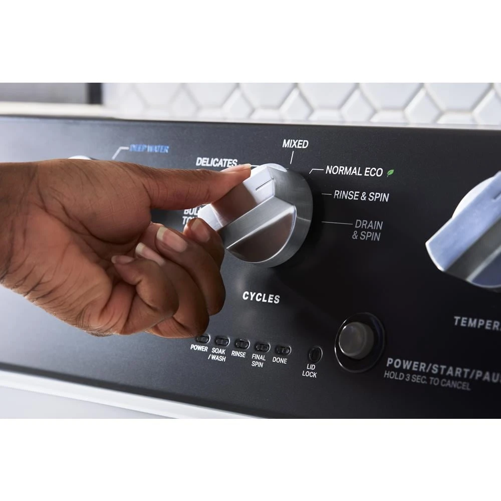 Commercial-Grade Residential Agitator Washer - 3.5 cu. ft. MVWP586GW