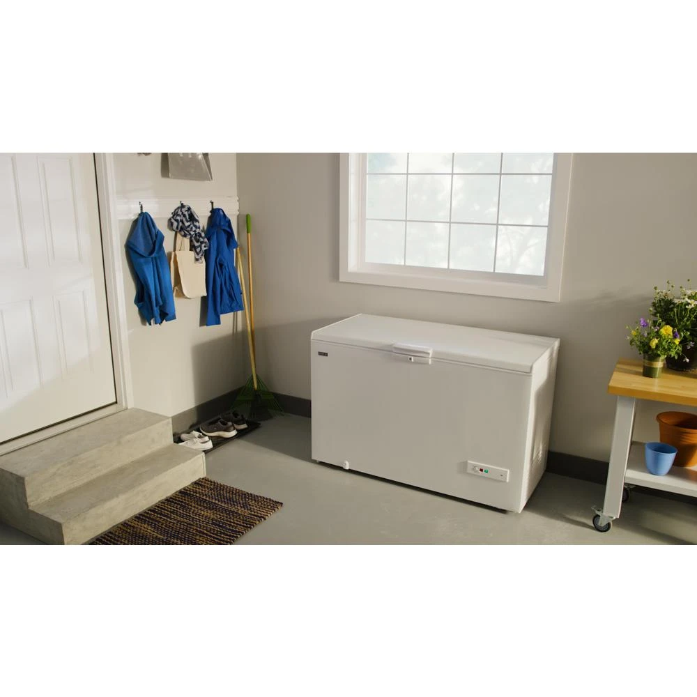 Garage Ready in Freezer Mode Chest Freezer with Baskets - 16 cu. ft. MZC5216LW