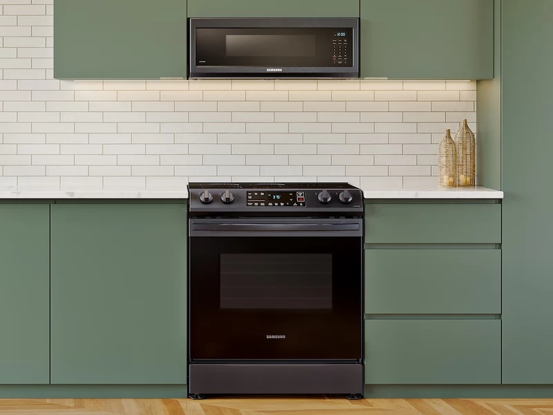 6.3 cu. ft. Smart Rapid Heat Induction Slide-in Range NE63B8211SGAA