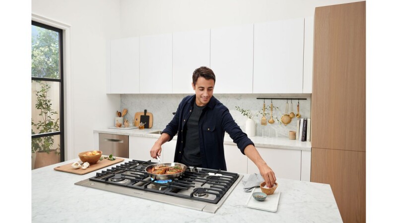 800 Series Gas Cooktop 36'' NGM8659UC