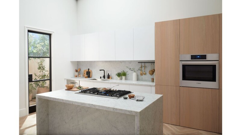 800 Series Gas Cooktop 36'' NGM8659UC