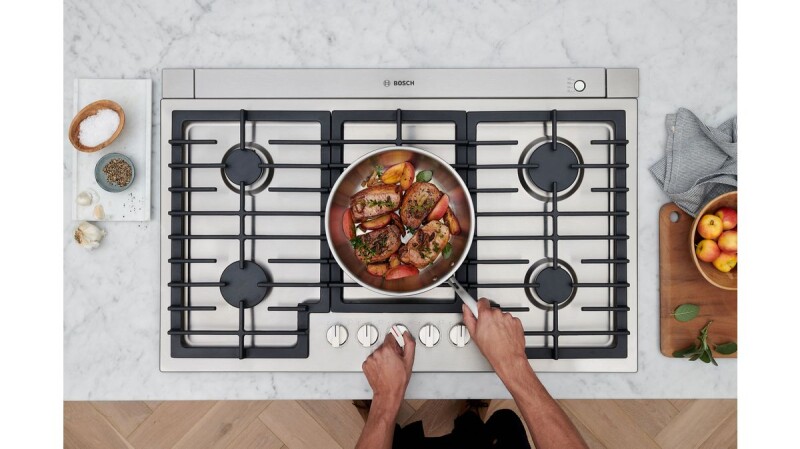 800 Series Gas Cooktop 36'' NGM8659UC