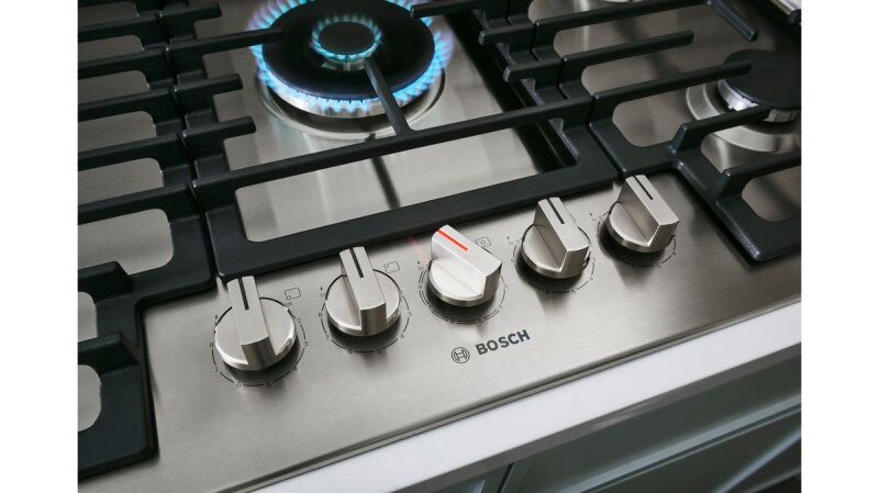 800 Series Gas Cooktop 36'' NGM8659UC