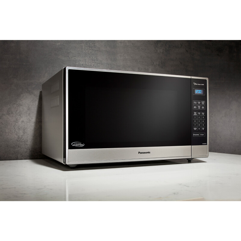 2.2 CuFt 1250 Watt SN97HS Microwave with Cyclonic Wave Inverter NNSN97HS