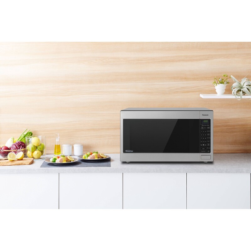 2.2 CuFt 1250 Watt T945SF Microwave with Inverter NNT945SF