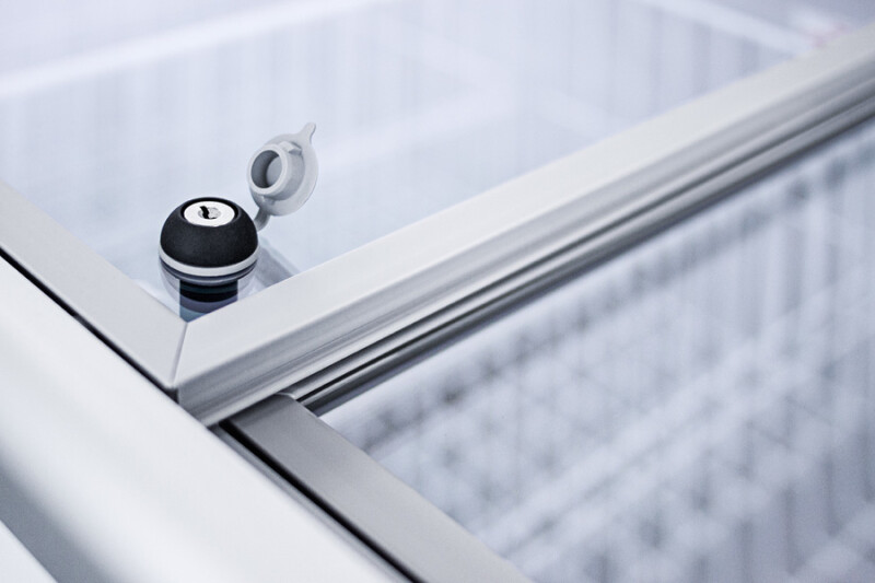 17 Cu.Ft. Dipping Cabinet NOVA53PDC