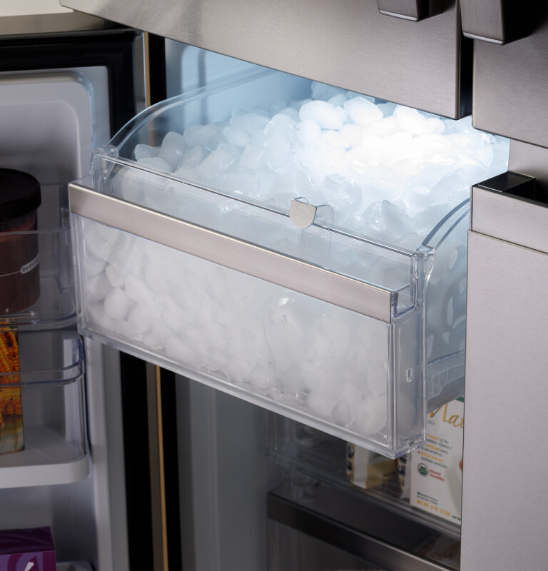 Ge Profile™ Energy Star® 28.3 Cu. Ft. Quad-door Refrigerator With Dual-dispense Autofill Pitcher PAE28BYTFS
