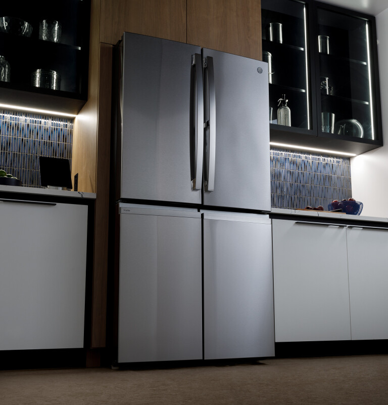 Ge Profile™ Energy Star® 28.3 Cu. Ft. Quad-door Refrigerator With Dual-dispense Autofill Pitcher PAE28BYTFS