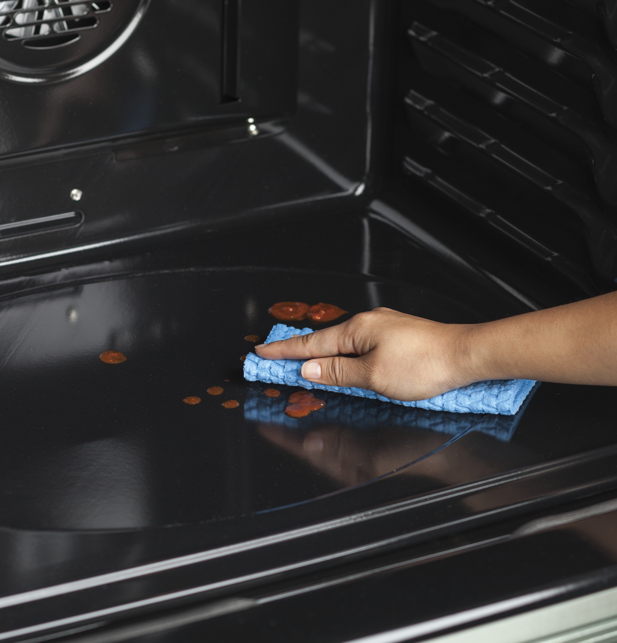 30" Free-Standing Electric Convection Range PB911BJTS