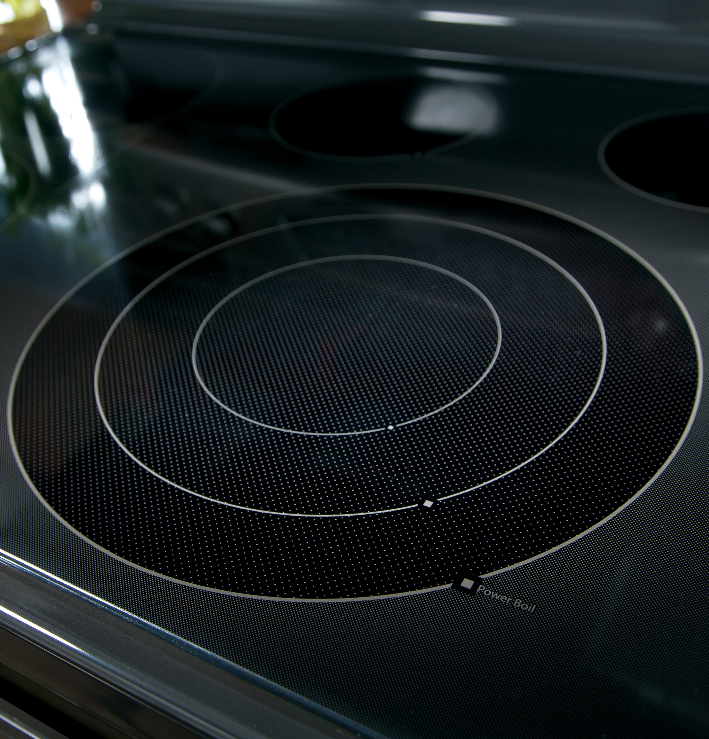 Series 30" Free-Standing Electric Convection Range with Warming Drawer PB930DHBB