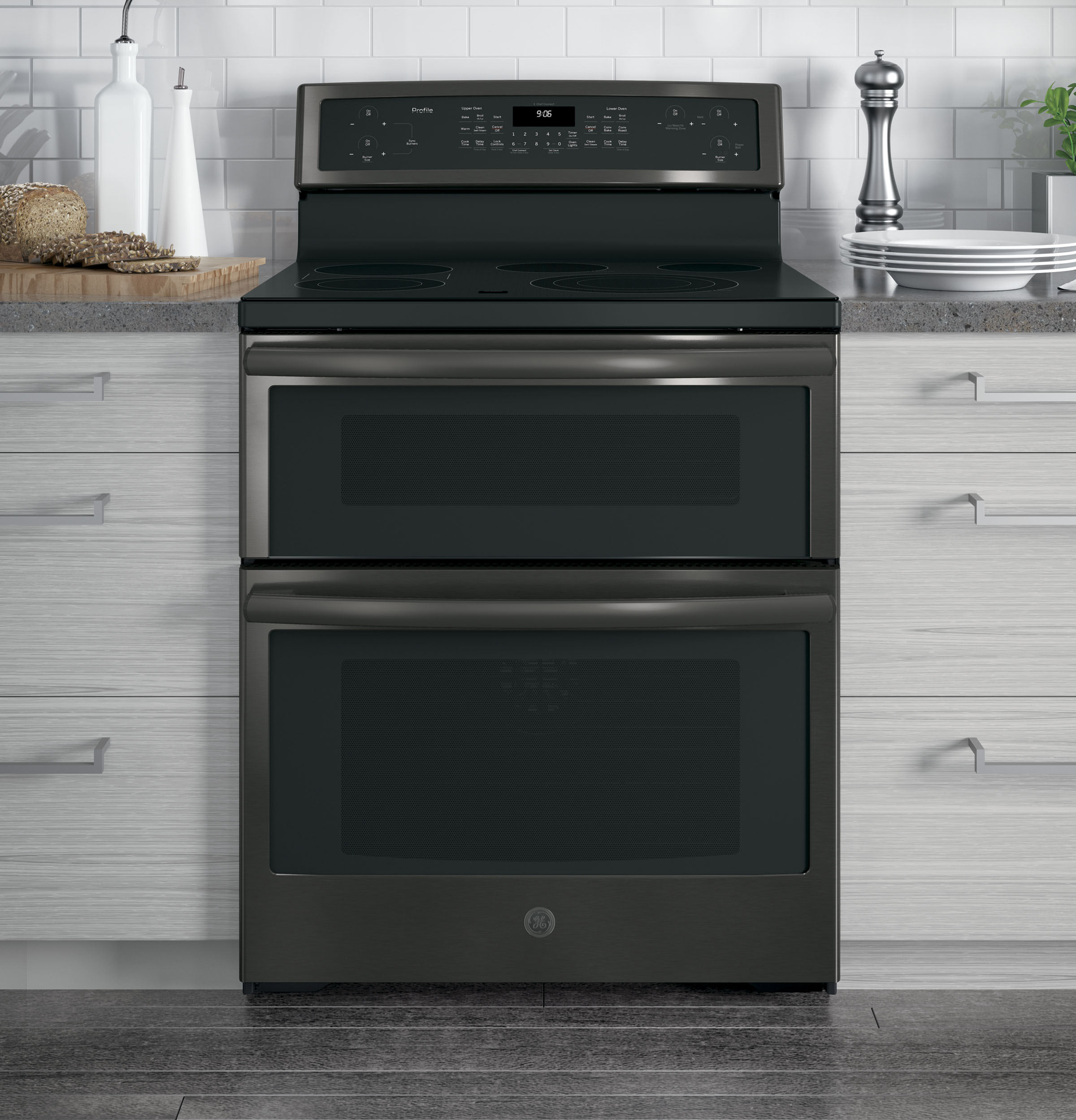 30" Free-Standing Electric Double Oven Convection Range PB960BJTS